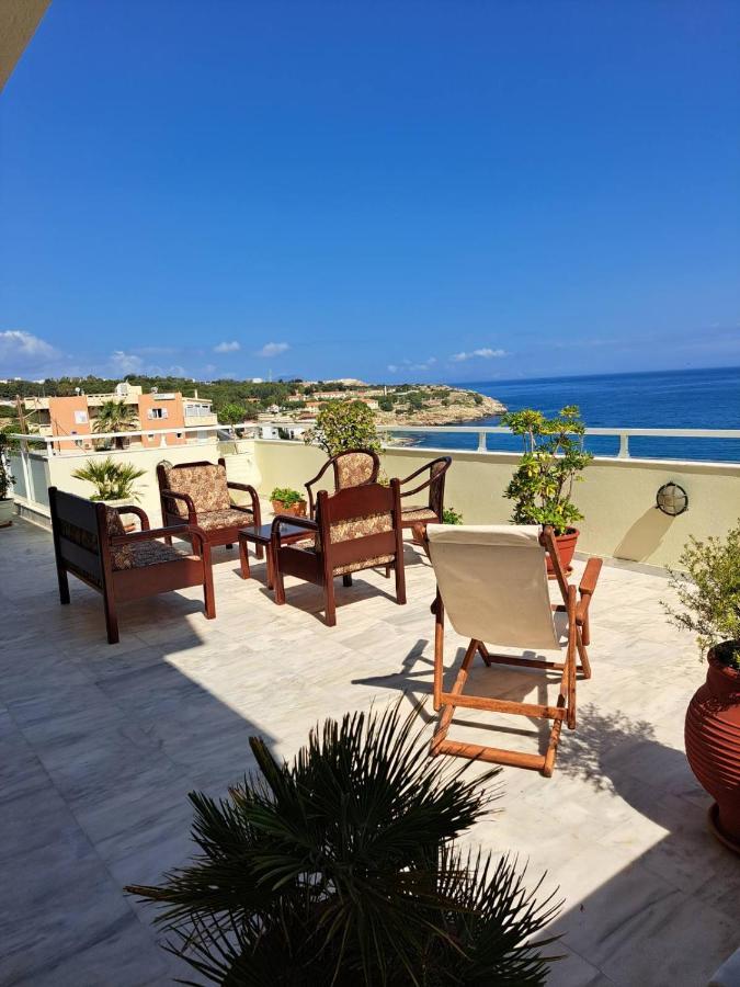 Seaview Flora'S Luxury Apartment-300Meters From The Beach Resmo Dış mekan fotoğraf